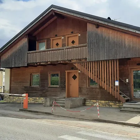 Campo Base Cadore Monolocale Mansarda Con Park Auto E Garage Moto Апартаменты