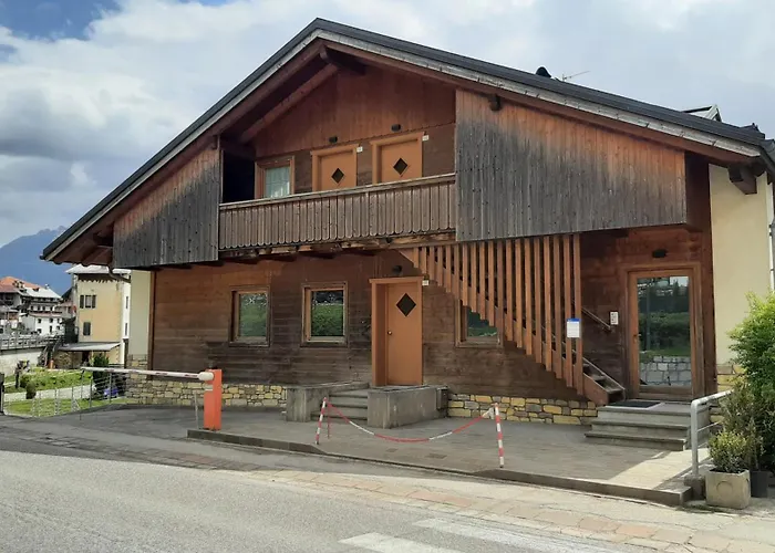 Campo Base Cadore Monolocale Mansarda Con Park Auto E Garage Moto 아파트