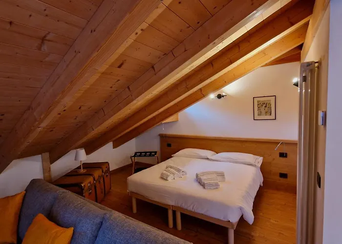 Campo Base Cadore Monolocale Mansarda Con Park Auto E Garage Moto Apartman